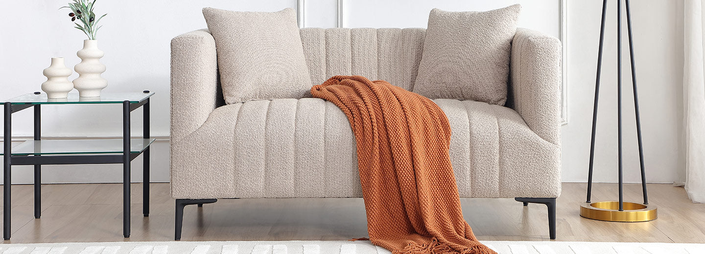 LOVESEAT
